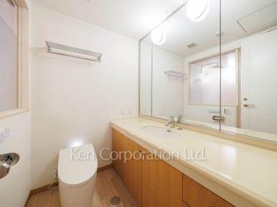 城山トラストコートの写真 パウダールーム