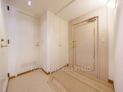 城山トラストコートの写真 玄関