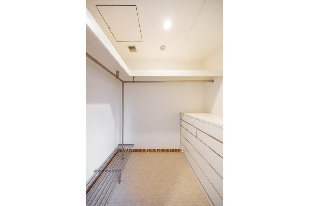 城山トラストコートの写真 ウォークインクローゼット