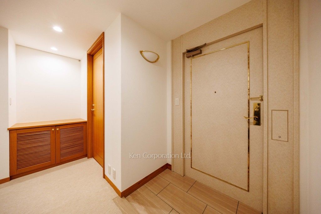 城山トラストコートの写真 玄関