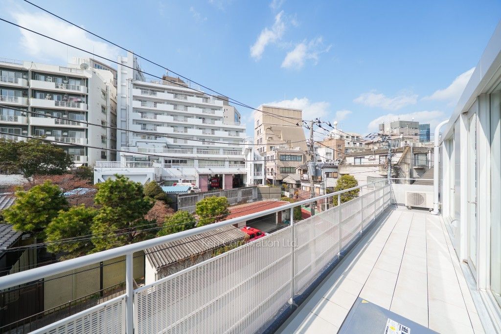 マナー元麻布の写真 バルコニー