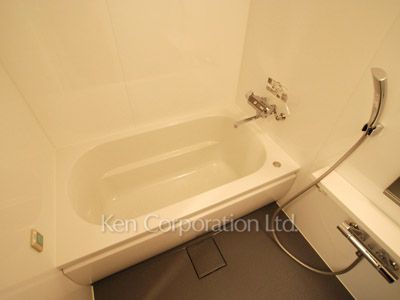 リバー&タワーの写真 バスルーム ※5階の同じ間取タイプを撮影。仕様が異なることがあります。