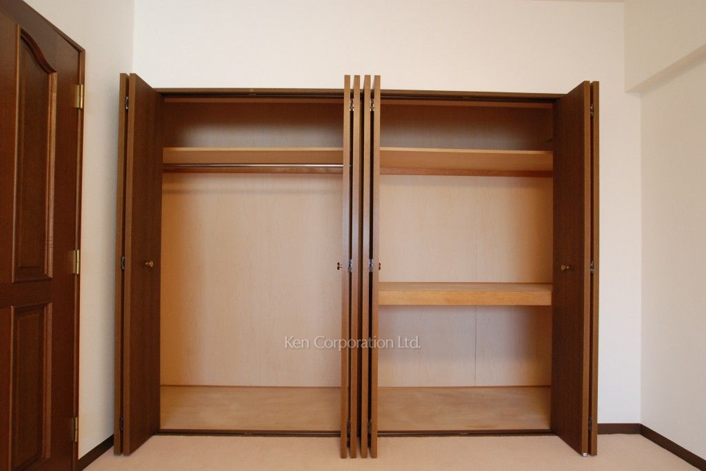 アーバンコート市ヶ谷の写真 クローゼット