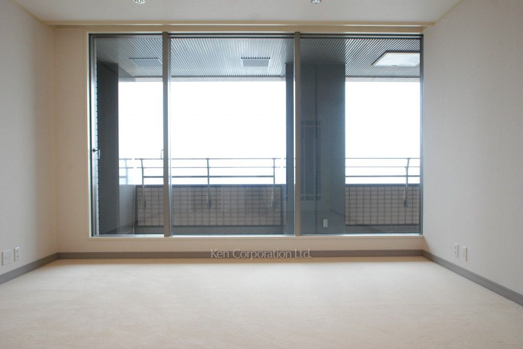 グリーンパーク赤坂の写真 リビングダイニング