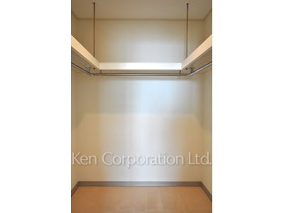 グリーンパーク赤坂の写真 ウォークインクローゼット