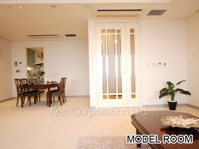 リビングダイニング