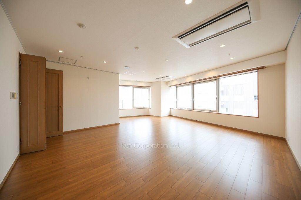 青葉六本木レジデンスの写真 居室（LDなど）