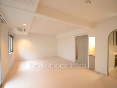 参宮橋マンションの写真 居室（LDなど） ※3階の同じ間取タイプを撮影。仕様が異なることがあります。