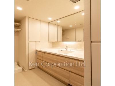 パウダールーム ※写真・画像は実際と異なる場合がございます。部屋写真は同一タイプのものです。（ただし、画像中にタイプ名の記載がある場合はその記載内容を優先します。）