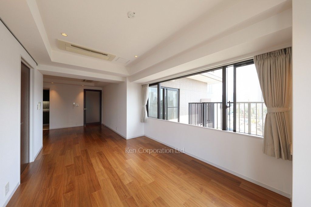 六本木ファーストプラザの写真 居室（LDなど） ※7階の同じ間取タイプを撮影。仕様が異なることがあります。