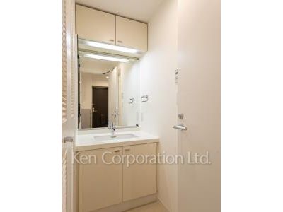 六本木ファーストプラザの写真 パウダールーム ※18階の同じ間取タイプを撮影。仕様が異なることがあります。