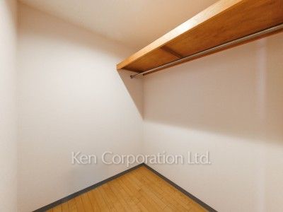 ディプロマット緑ヶ丘の写真 ウォークインクローゼット