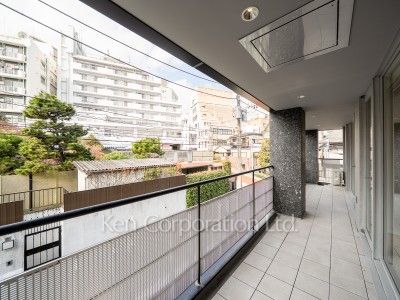 マナー元麻布の写真 バルコニー