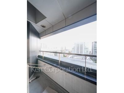 ShibauraCrystal 品川レジデンスの写真 バルコニー