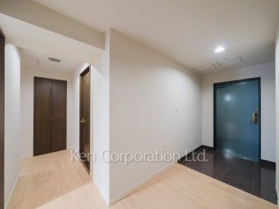 ShibauraCrystal 品川レジデンスの写真 玄関