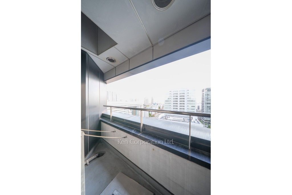 ShibauraCrystal 品川レジデンスの写真 バルコニー