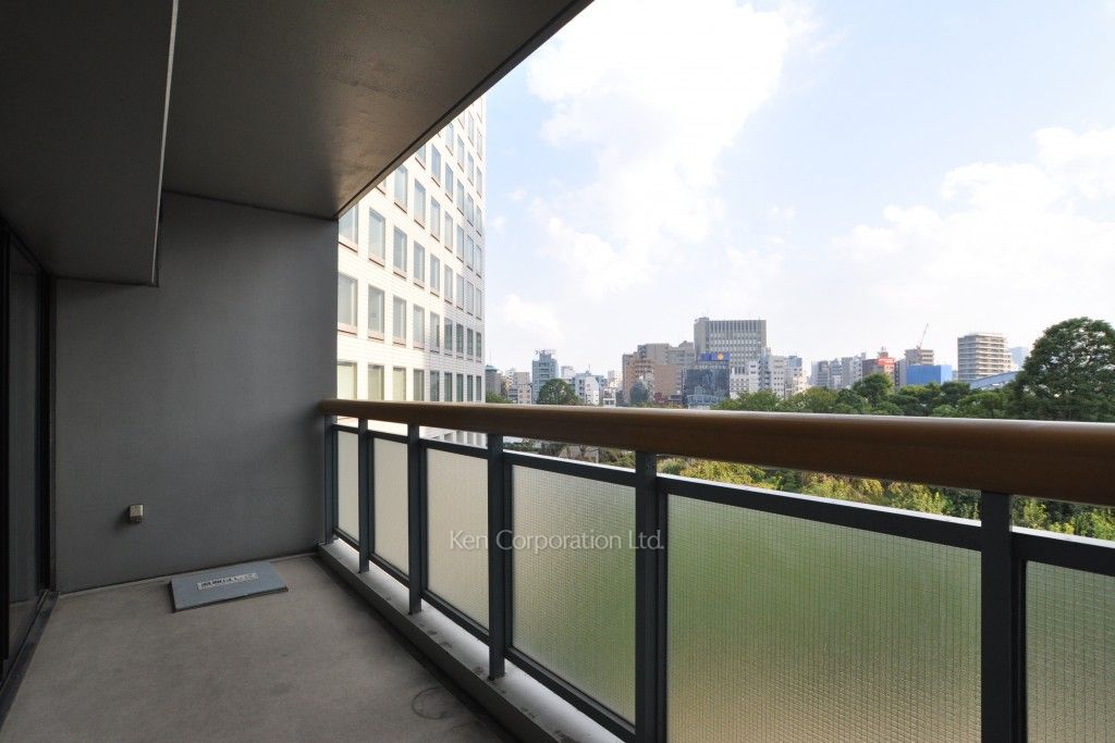 リバー&タワーの写真 バルコニー