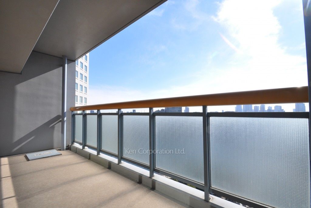 リバー&タワーの写真 バルコニー