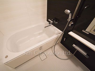 バスルーム ※21階の同じ間取タイプを撮影。仕様が異なることがあります。