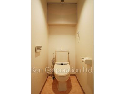 日本橋箱崎シティハイツの写真 トイレ ※2階の同じ間取タイプを撮影。仕様が異なることがあります。