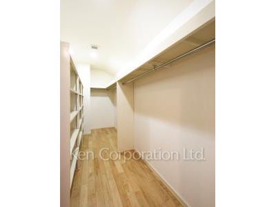 ガーデン鉢山の写真 ウォークインクローゼット