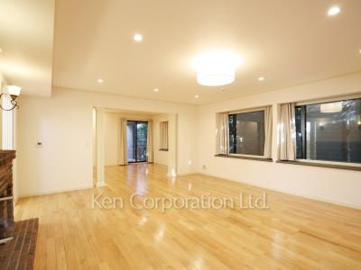 ガーデン鉢山の写真 居室（LDなど）