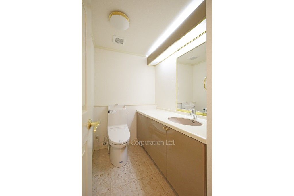 ガーデン鉢山の写真 トイレ