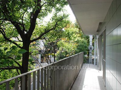 Aureole Gardensの写真 バルコニー
