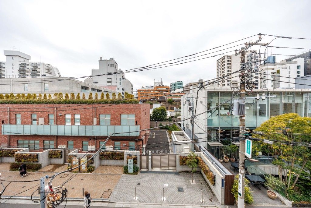 アルファエイト南青山の写真 眺望（居室から）