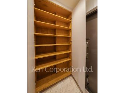 三田ナショナルコートの写真 シューズクローゼット