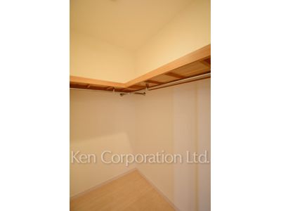 千代田ファーストハイツの写真 ウォークインクローゼット ※15階の同じ間取タイプを撮影。仕様が異なることがあります。