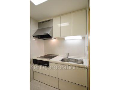 千代田ファーストハイツの写真 キッチン ※15階の同じ間取タイプを撮影。仕様が異なることがあります。