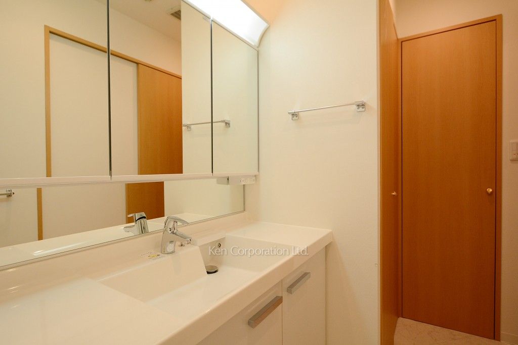 千代田ファーストハイツの写真 パウダールーム ※15階の同じ間取タイプを撮影。仕様が異なることがあります。