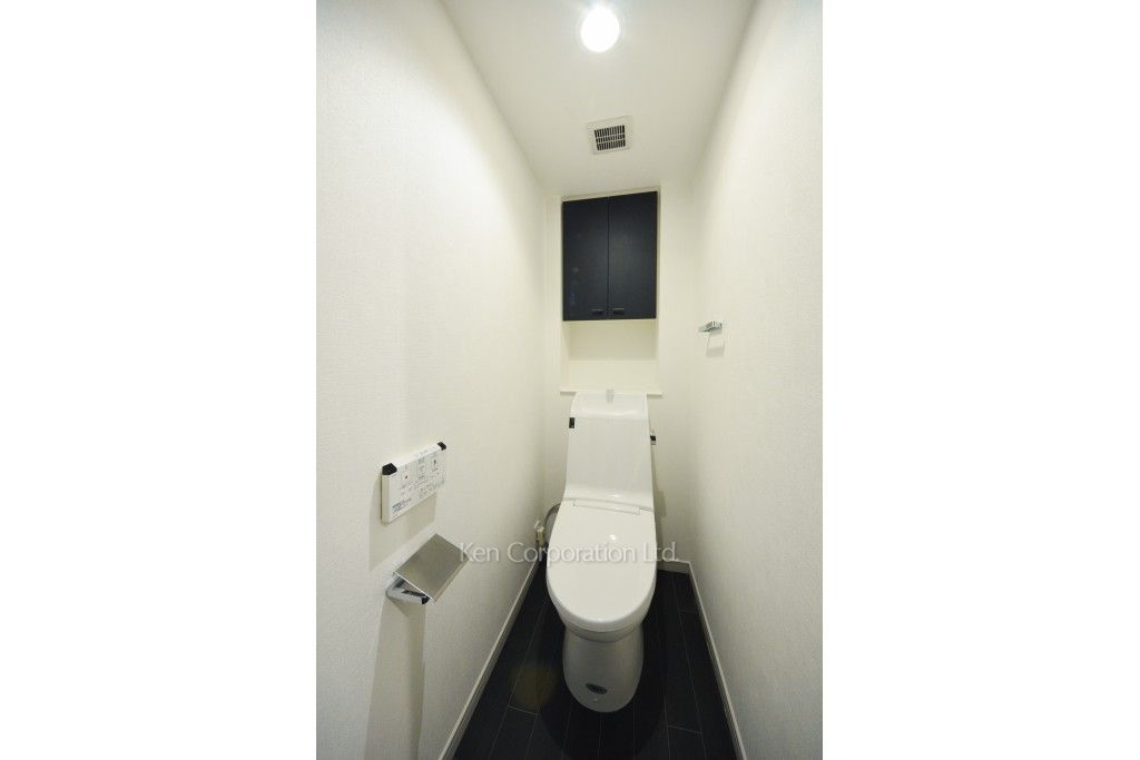 パーク・アヴェニュー神南の写真 トイレ ※7階の同じ間取タイプを撮影。仕様が異なることがあります。