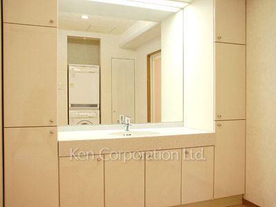 パウダールーム