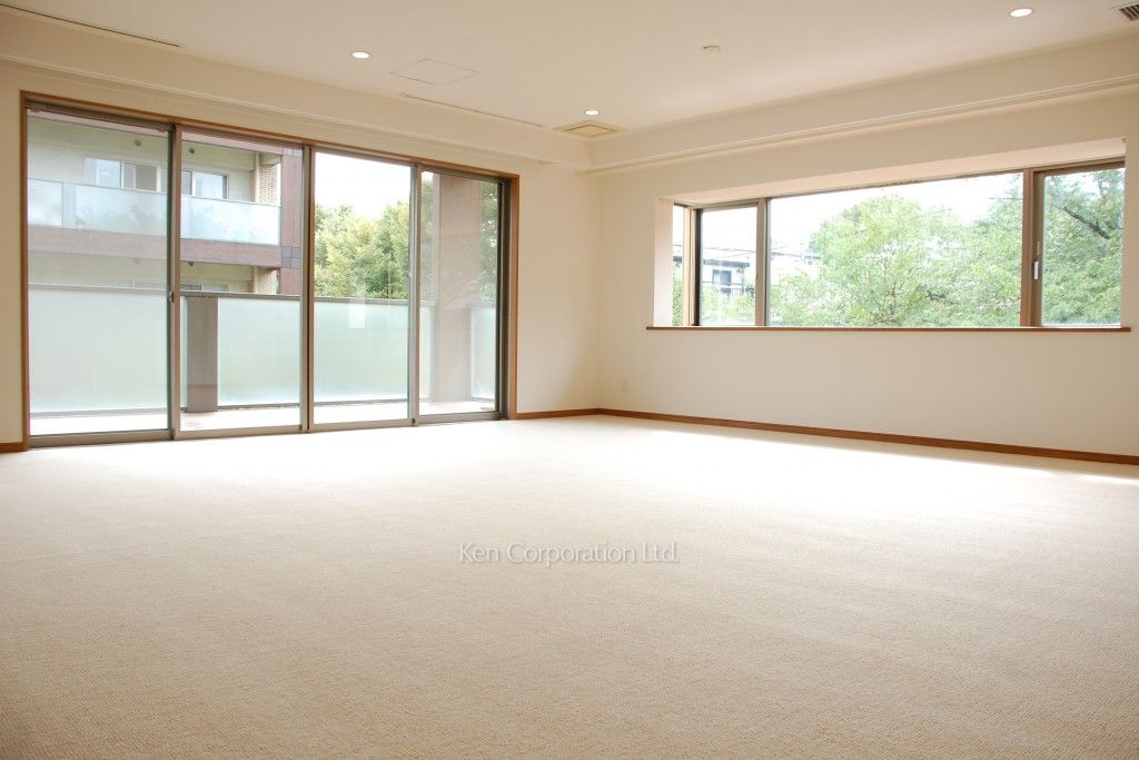 ガーデン東が丘の写真 リビングダイニング