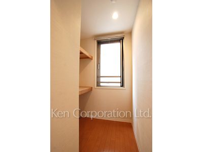 代官山ハイツの写真 ウォークインクローゼット ※4階の同じ間取タイプを撮影。仕様が異なることがあります。