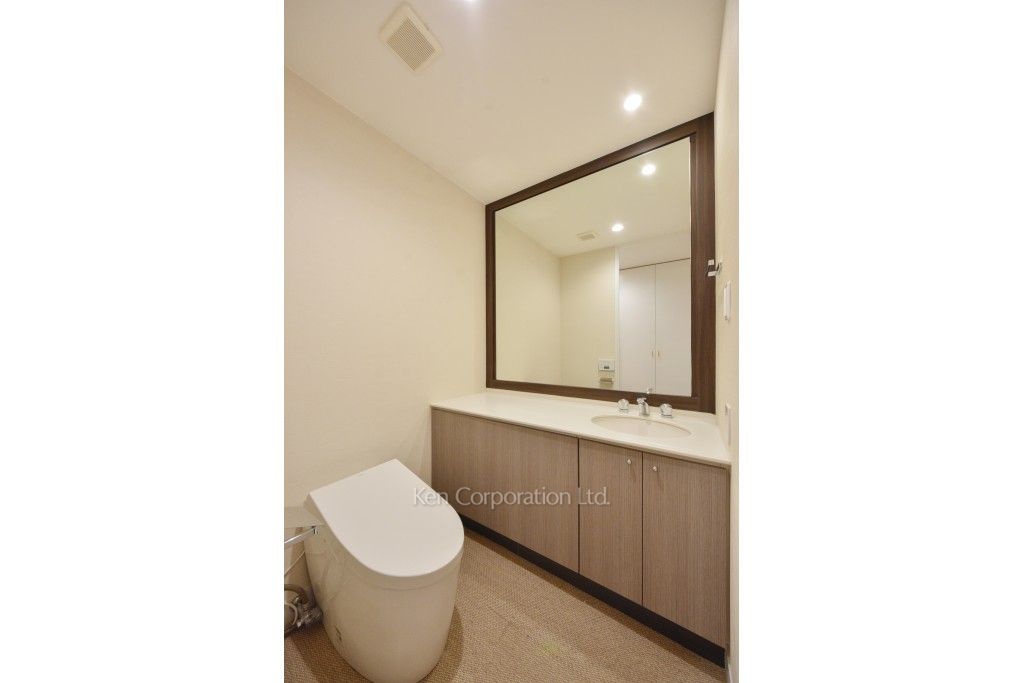 クリスティ大山の写真 トイレ