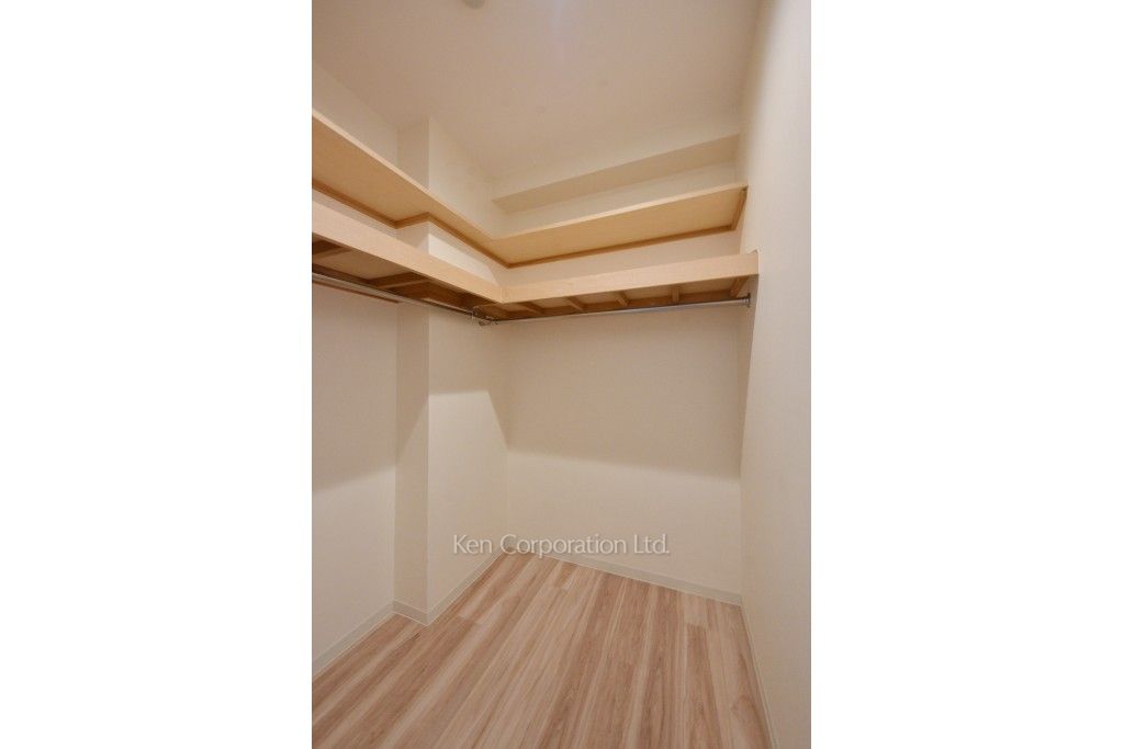 クリスティ大山の写真 ウォークインクローゼット