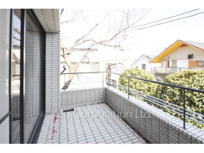 マリックス島津山の写真 玄関