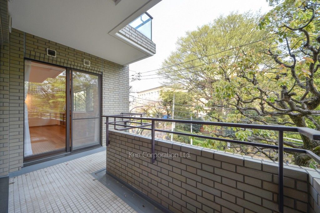 有栖川ホームズの写真 バルコニー