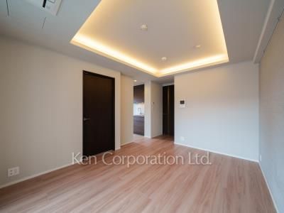 NK青山ホームズの写真 居室（LDなど） ※6階の同じ間取タイプを撮影。仕様が異なることがあります。