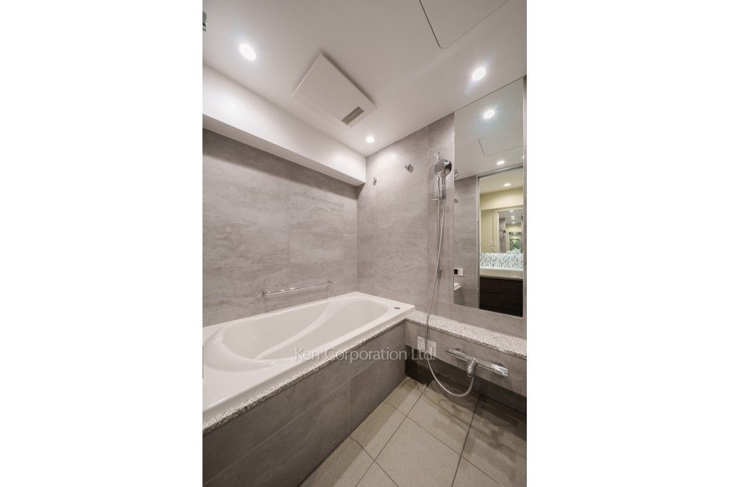 NK青山ホームズの写真 バスルーム ※6階の同じ間取タイプを撮影。仕様が異なることがあります。