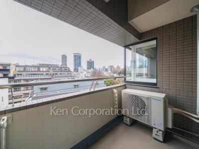 NK青山ホームズの写真 バルコニー