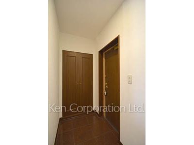 NK青山ホームズの写真 玄関 ※7階の同じ間取タイプを撮影。仕様が異なることがあります。