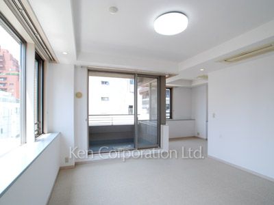 芝公園レジデンスの写真 リビングダイニング ※5階の同じ間取タイプを撮影。仕様が異なることがあります。