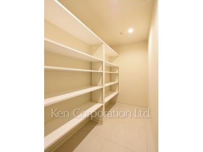 フォレストテラス松濤の写真 パントリー