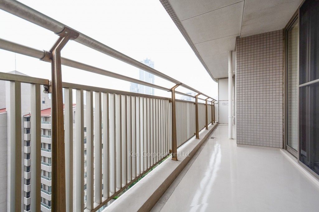 リバーポイントタワーの写真 バルコニー