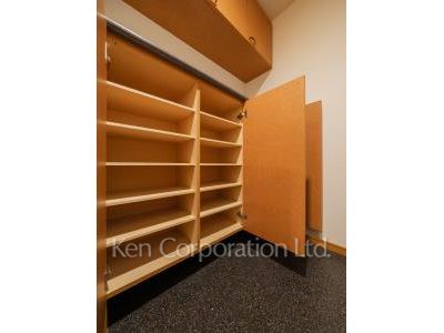 シルフィード南平台の写真 シューズクローゼット