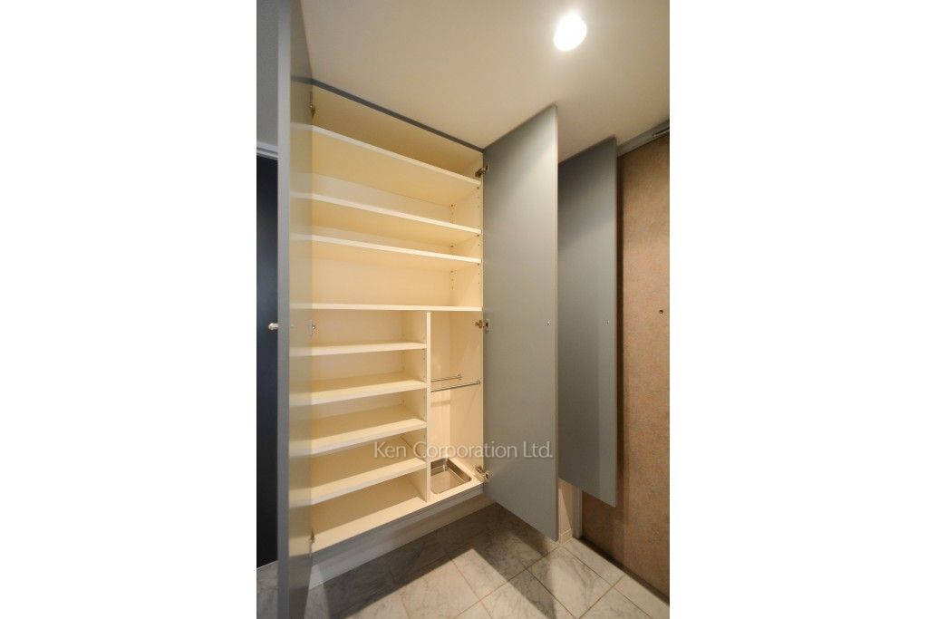 ハウス中目黒の写真 シューズクローゼット